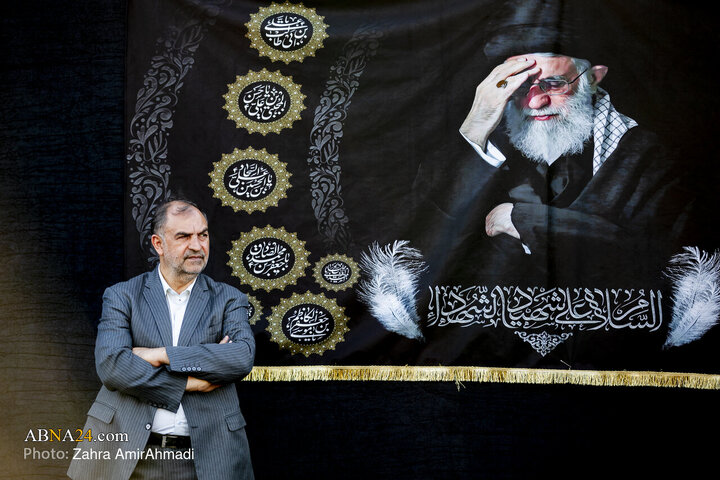 اهتزاز بزرگترین پرچم عزای حسینی
