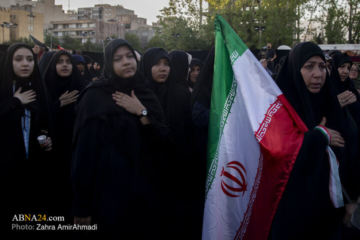 اهتزاز بزرگترین پرچم عزای حسینی