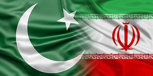 حضور سفیر ایران در صحن علنی پارلمان پاکستان/ استقبال نمایندگان و وزرای پاکستانی از توافق پایان جنگ
