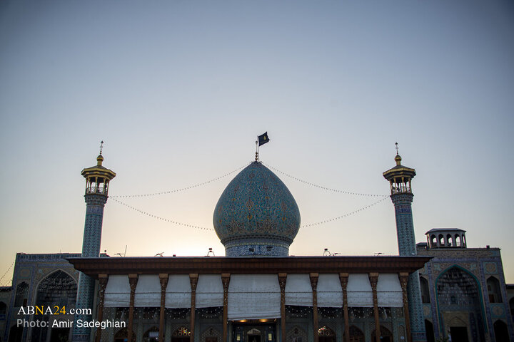 Photos: Ceremony of Replacing Flag of Hazrat Shahcheragh Holy Shrine