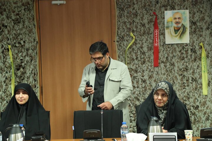 گزارش تصویری/ مراسم تقدیر از عوامل گردآورنده کتاب «خانوم ایران»