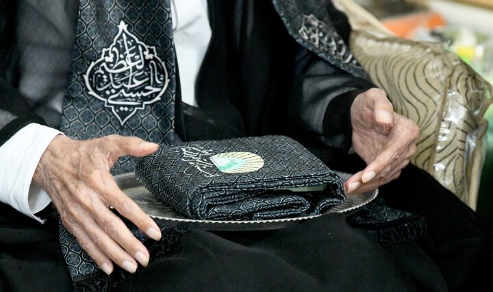 گزارش تصویری/ تقدیر از استاد غلامرضا سازگار پیرغلام اهل‌بیت(ع)