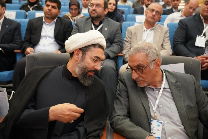 عکس خبری/ نخستین همایش افق‌های نو در فعالیت‌های علمی بین المللی