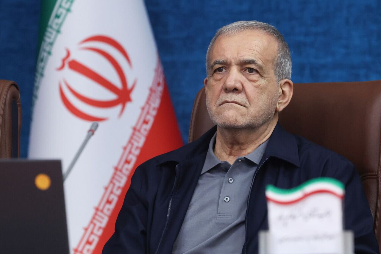 Iran President appreciates for Leader's role in including clauses protecting national interests in MoU