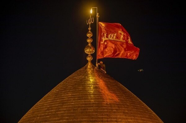 Imam Hussein Shrine’s Flag to Be Replaced Tuesday