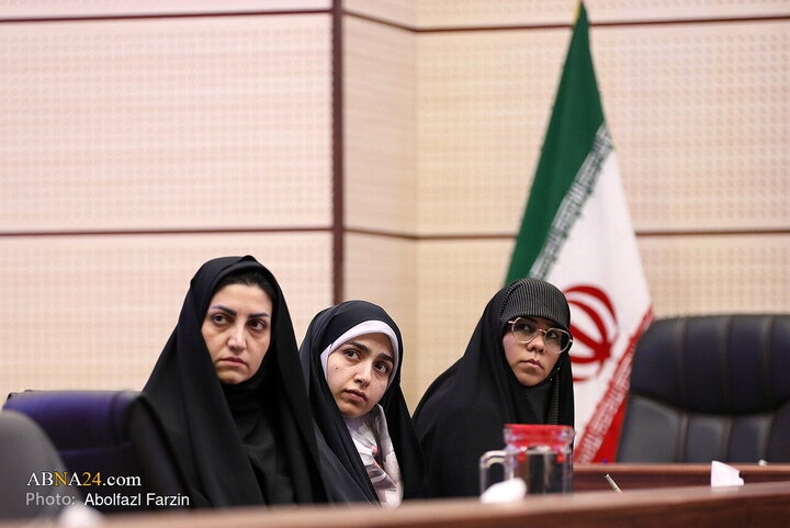 نشست علمی «دکترین مقاومت و عاملیت زنان در جنگ رمضان»