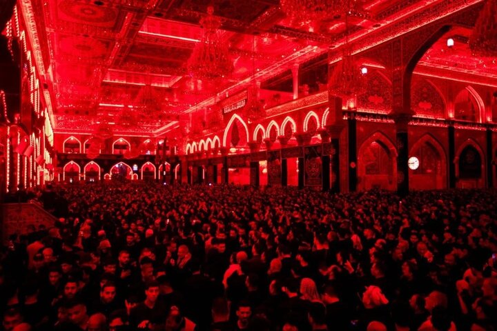 عکس خبری/ حرم امام حسین (ع) در شب اول محرم