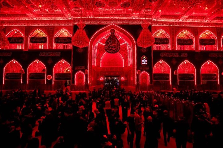 عکس خبری/ حرم امام حسین (ع) در شب اول محرم