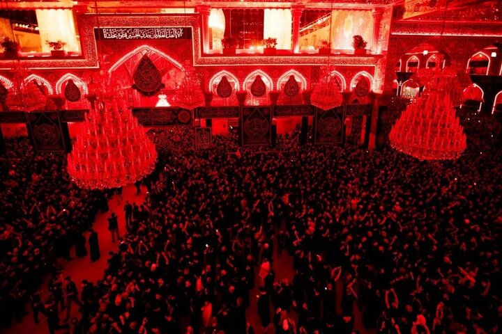 عکس خبری/ حرم امام حسین (ع) در شب اول محرم