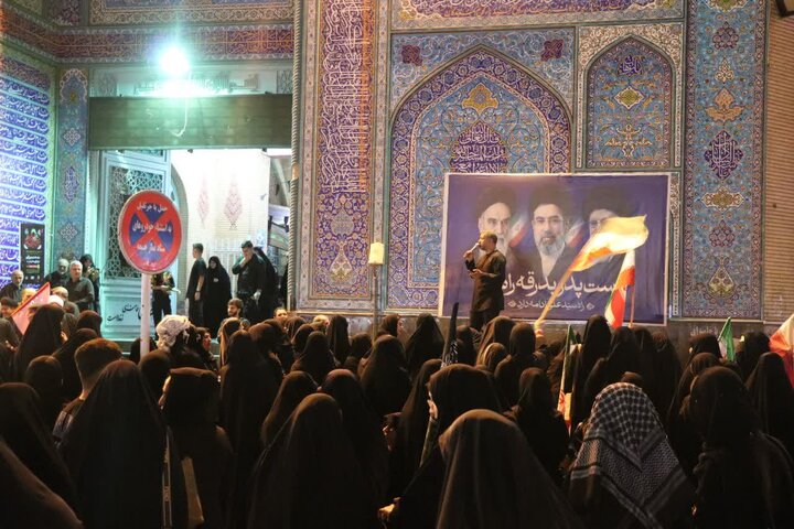 گزارش تصویری/ عزاداری خیابانی مردم قرچک در شب سوم ماه محرم