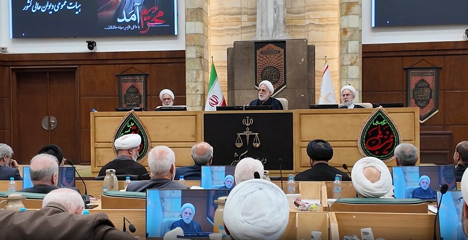 Iran's Judiciary Chief: Country Ready to Resume Fighting If US Breaches MoU