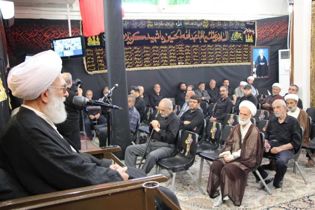 مراسم عزاداری دهه اول محرم در حسینیه دفتر آیت‌الله فاضل لنکرانی برگزار شد
