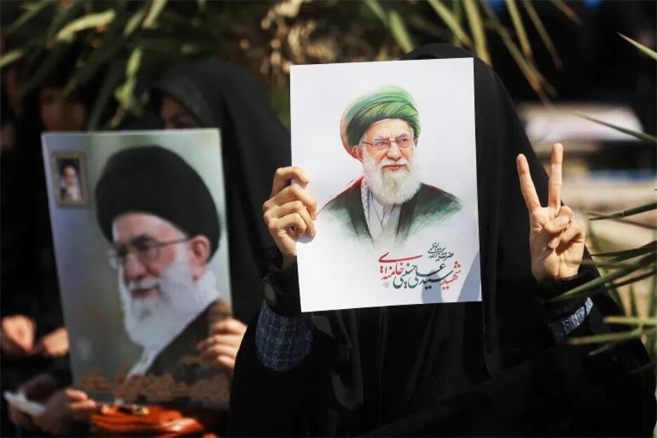 در آستانه وداع با رهبری مظلوم و مقتدر؛ رهبری که نماد استقلال و مقاومت برای جهانیان شد
