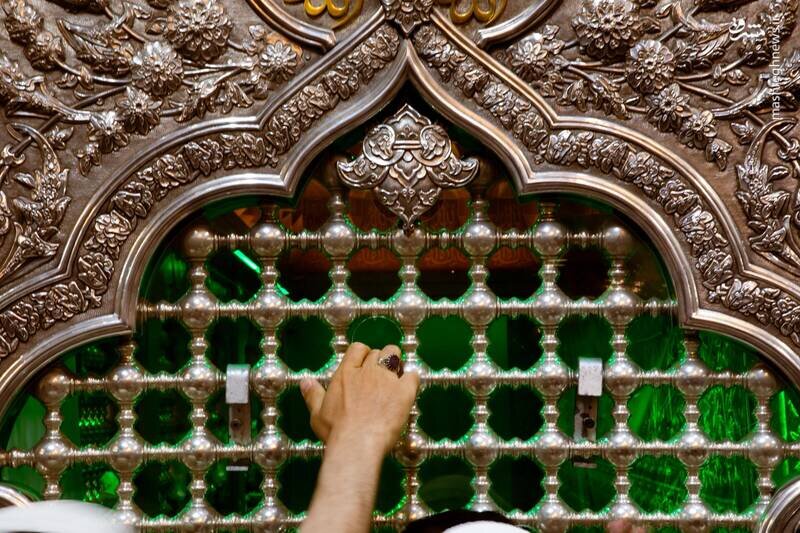 آداب سوگواری امام حسین(ع) در سیره اهل‌بیت(ع)؛ بخش دوم: زیارت کردن و گریستن