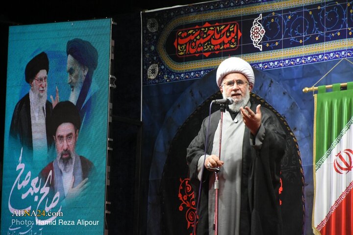 اجتماع شبانه رشت با سخنرانی آیت‌الله رمضانی
