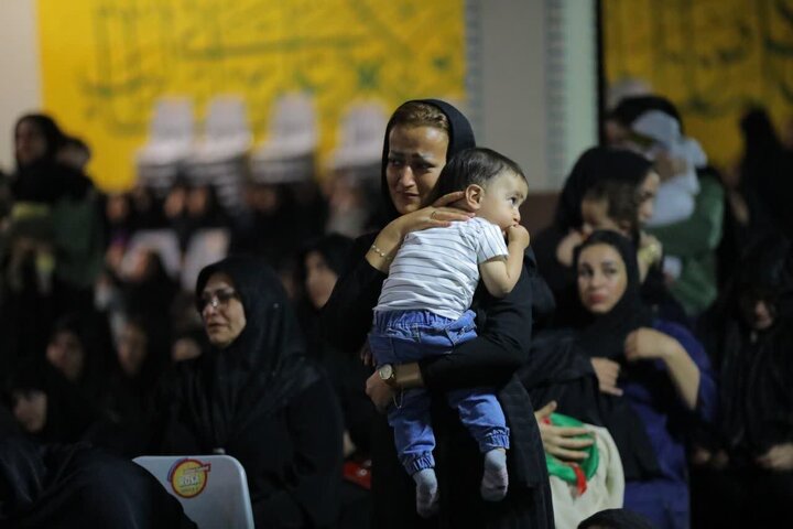 گزارش تصویری/ مراسم شیرخوارگان حسینی در ساوجبلاغ