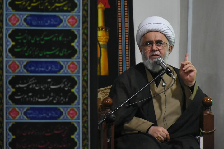 آیت‌الله رمضانی: مذاکره در منطق نظام سلطه به معنای دیکته کردن خواسته‌هاست