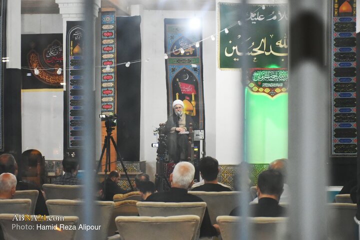 مراسم عزاداری محرم در مسجد حاج سمیع رشت