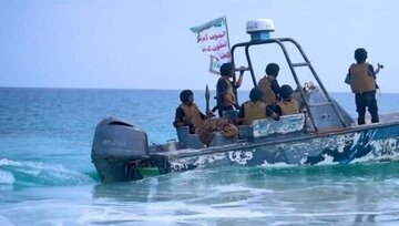 Perang Saudara Dalam Bayangan: Pasukan 'Al-Amalqah' Rampas Markas Pantai STC di Aden, Yaman