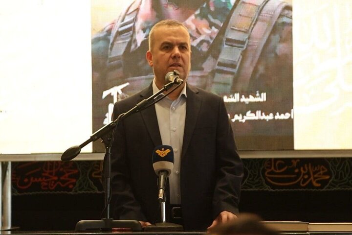 عامل اصلی مجبور کردن دشمن به آتش‌بس، قدرت میدانی است/ مقاومت سلاح خود را بر زمین نمی‌گذارد