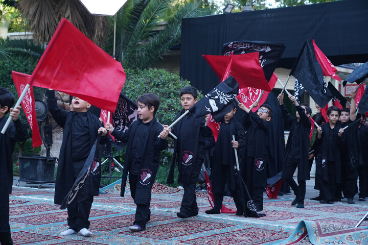 گزارش تصویری/ عزاداری پرشور کودکان و نوجوانان حسینی