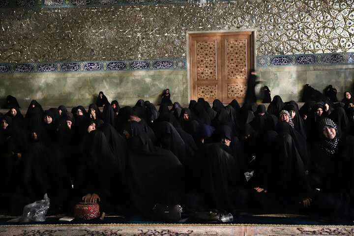 عزاداری دختران نوجوان در سوگ سالار شهیدان در هیأت معصومانه