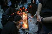 Galeri Foto: Suasana Malam Ghariban di Kota Qom (2)
