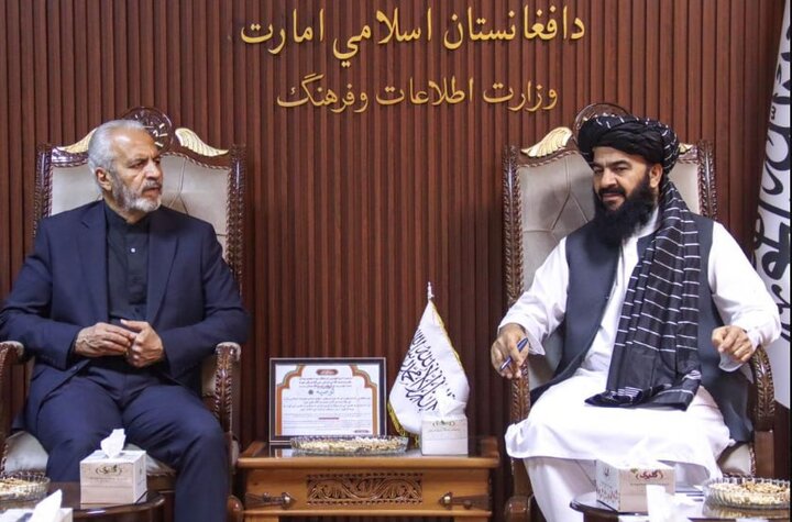 طالبان از ایران خواست برای زائران افغان کربلا تسهیلات فراهم کند
