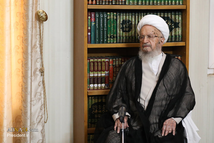 دیدار رئیس‌جمهور با مراجع عظام تقلید و علما در قم