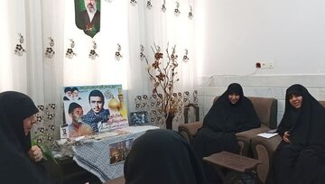 شهدا زنده‌ترین حقیقت جامعه اسلامی هستند/ اخلاق، شجاعت و اخلاص، برجسته‌ترین ویژگی‌های شهید قربانی