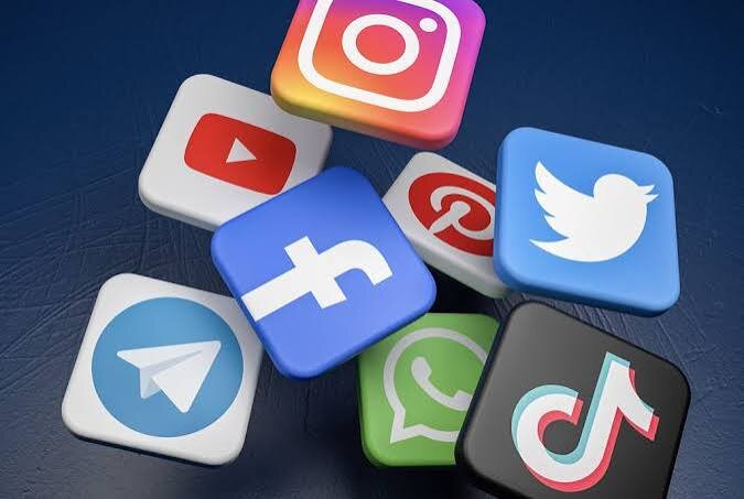 Fake Social Media Accounts Allegedly Used to File Cases Against Shia Youth in Pakistan