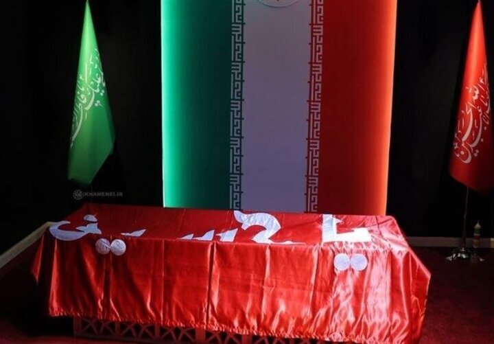 Rahoto Cikin Bidiyo | Yadda Gawar Jagora Shahidin Juyin Juya Hali Ta Isa Filin Sallah Na Imam Khomeini (R.A)