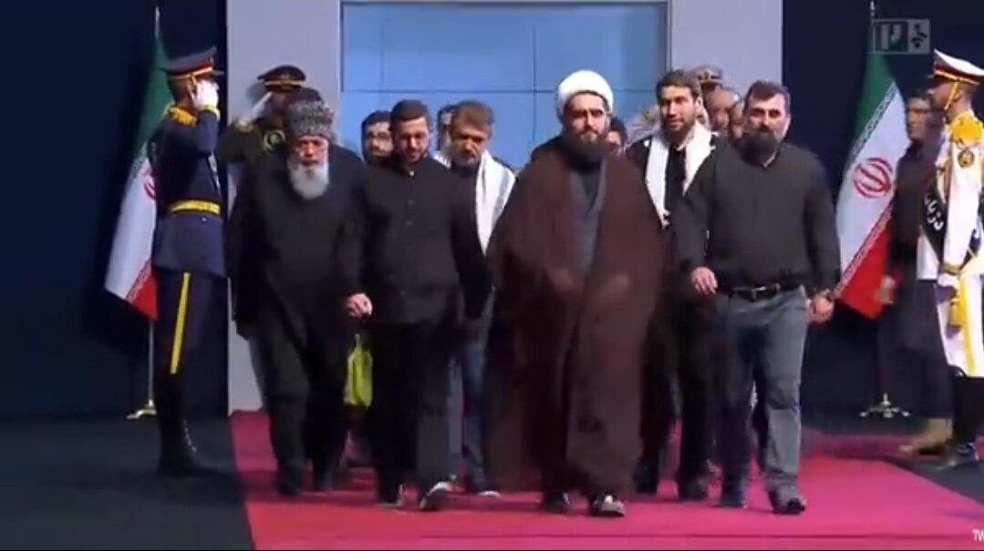 Video| Isang grupo ng mga Hindu personalidad, mga Shia ng Thailand, at mga Shia ng Germany ang nagbigay-pugay sa martir na pinuno ng rebolusyon