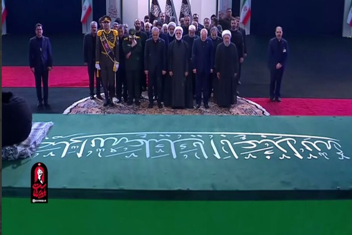 Silavkirina serokên sê hêzan û desthilatdarên bilind ên welat ji bo cênazeyê pîroz yê serokê şehîd