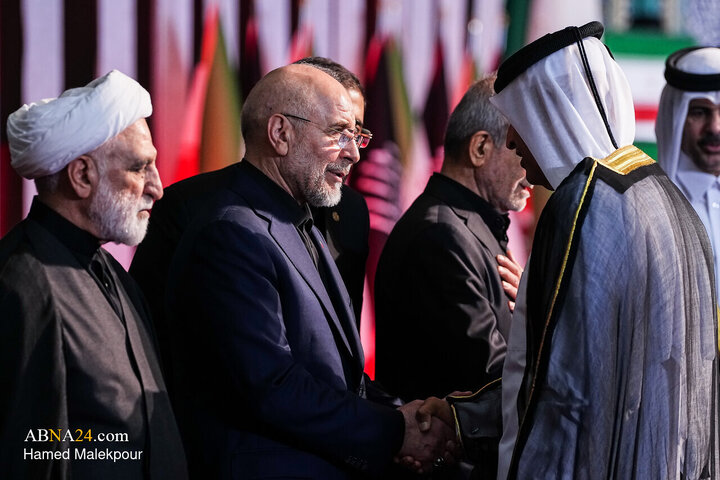 مراسم ادای احترام بر پیکر رهبر مجاهد شهید انقلاب