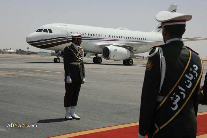 حسن بن الغانم رئیس مجلس قطر بعد از ظهر امروز (جمعه، ۱۲ تیر ۱۴۰۵) به منظور شرکت در مراسم ادای احترام به پیکر رهبر شهید انقلاب اسلامی وارد تهران شد