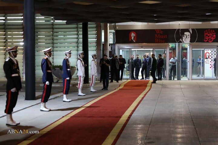 Foto / Devrim’in Şehit Rehberine Saygılarını Sunmak Üzere Gelen Uluslararası Heyetler İçin Karşılama Töreni