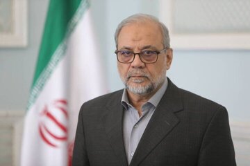 Perlawanan dan balas dendam adalah teriakan rakyat Iran