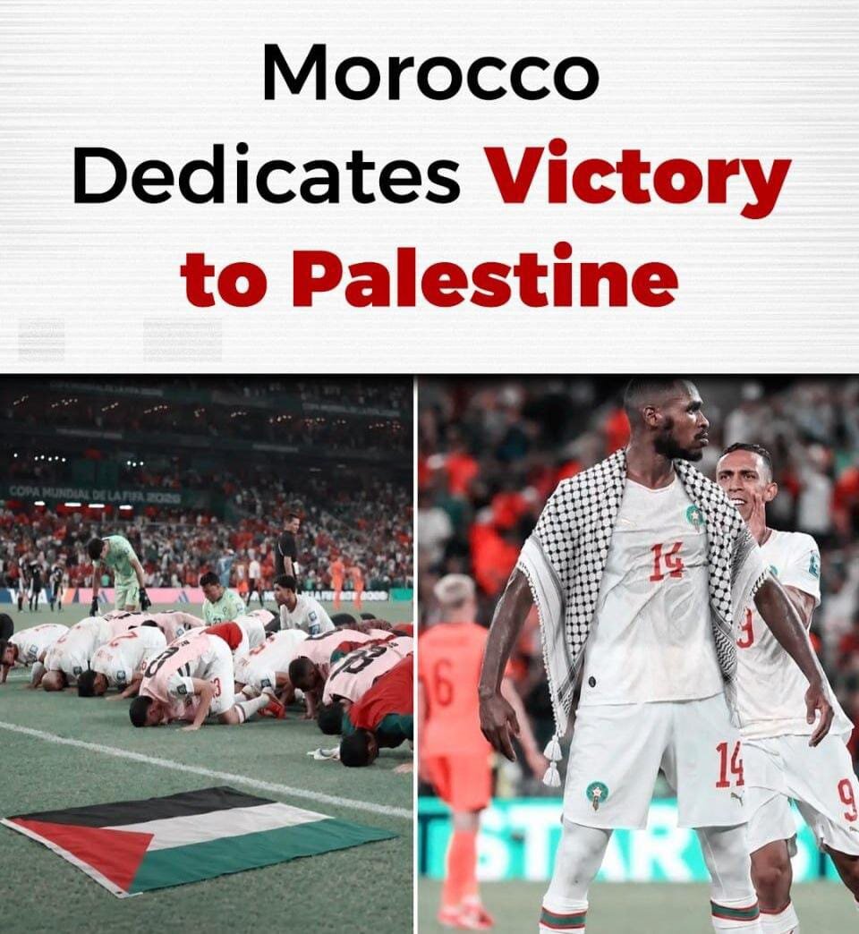 Wachezaji wa Morocco Wamshukuru Mwenyezi Mungu na Kupeperusha Bendera ya Palestina Baada ya Kuifunga Canada