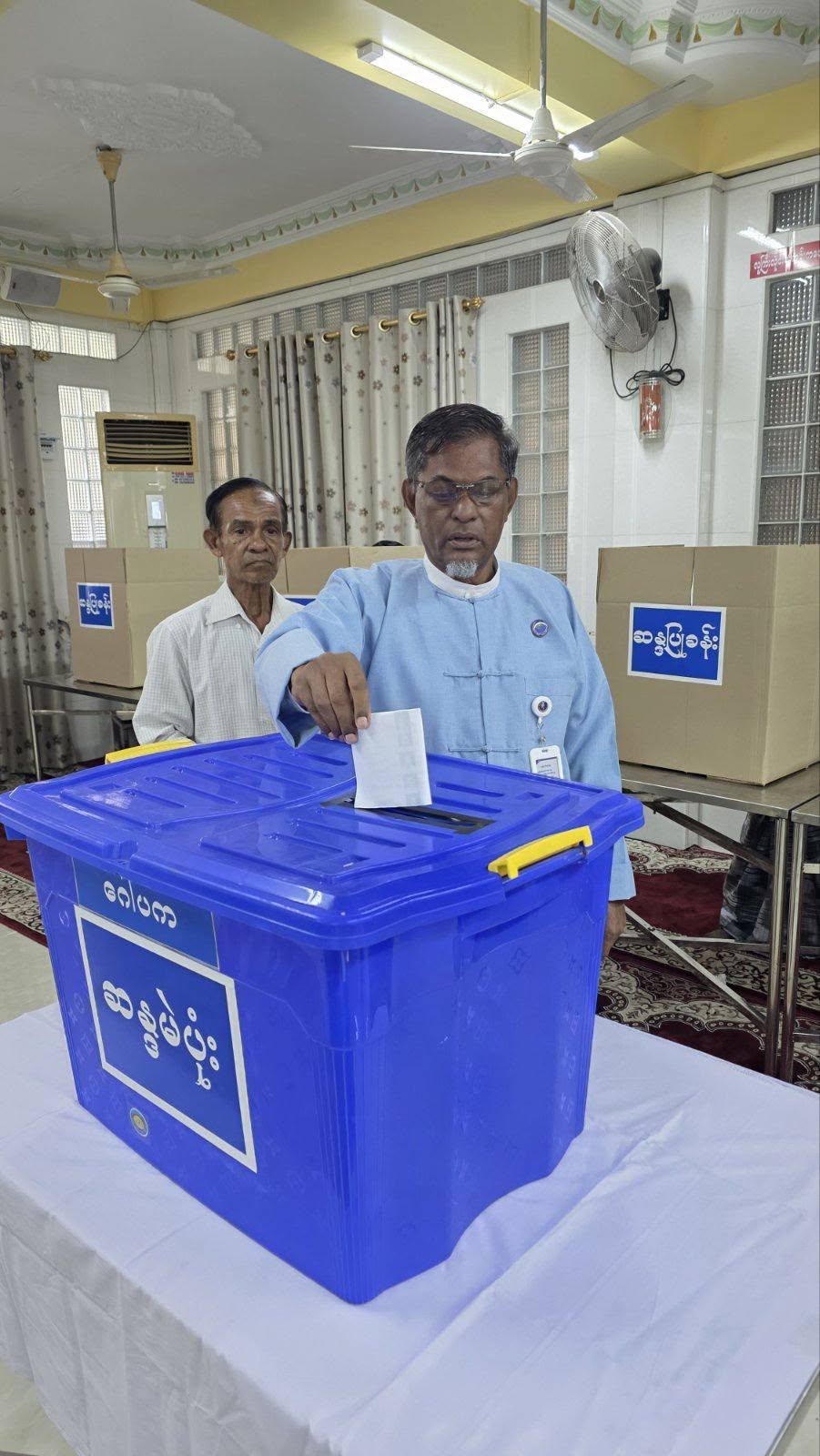 ကျိုက္ကစံ သင်္ချိုင်း စွန္ဒီဂျာမေဗလီ၏ (၁၅) ကြိမ်မြောက် ဂေါပကရွေးချယ်ပွဲ ကျင်းပ + ဓာတ်ပုံများ