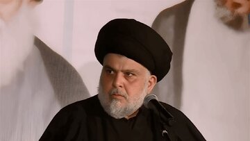 مقتدیٰ صدر کی اربعین زائرین سے شہید امام کی تشییعی تقریب میں شرکت کی اپیل