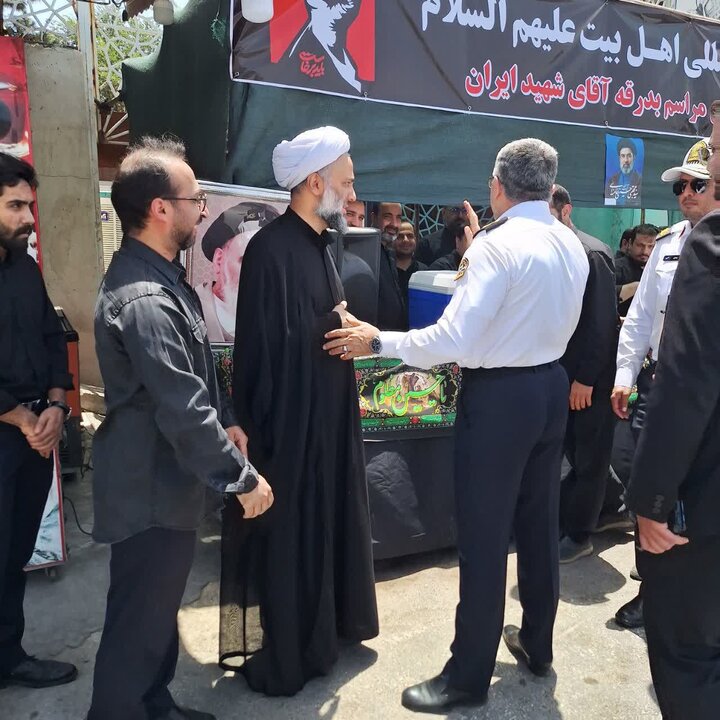 گزارش تصویری/ خدمت رسانی موکب دانشگاه بین‌المللی اهل‌بیت(ع) در مراسم تشییع پیکر رهبر شهید