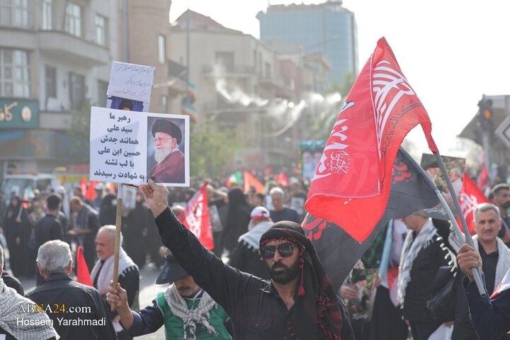 تشییع پیکر مطهر رهبر شهید انقلاب در تهران