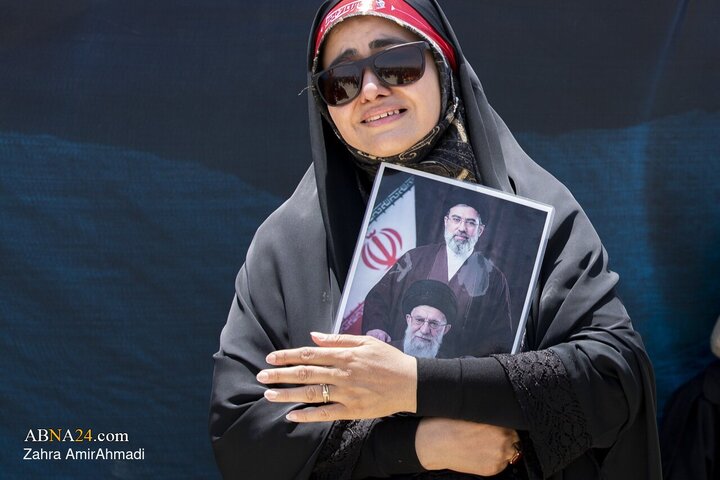 Rapora Wêneyî | Merasîma Cenazeyê yê Cenazeya Pîroz a Rêberê Şehîd li Bajarê Tehranê