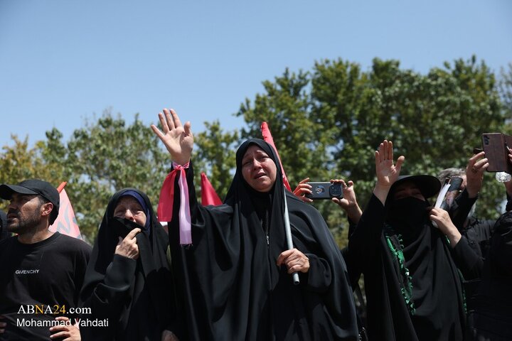 تشییع پیکر مطهر رهبر شهید انقلاب در تهران