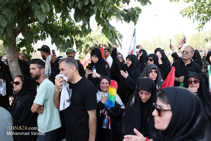 تشییع پیکر مطهر رهبر شهید انقلاب در تهران