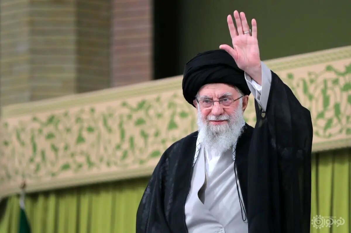 10 Iraqi Provinces to Close Offices for Imam Khamenei Funeral Ceremonies in Najaf, Karbala