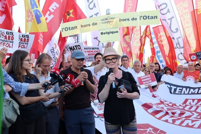 Meşa protestoyê li Stenbolê;“Tirkiye divê di zûtirîn dem de ji NATO derkeve / Bingehên NATO li Tirkiyê bên girtin” + vîdyo û wêneyan