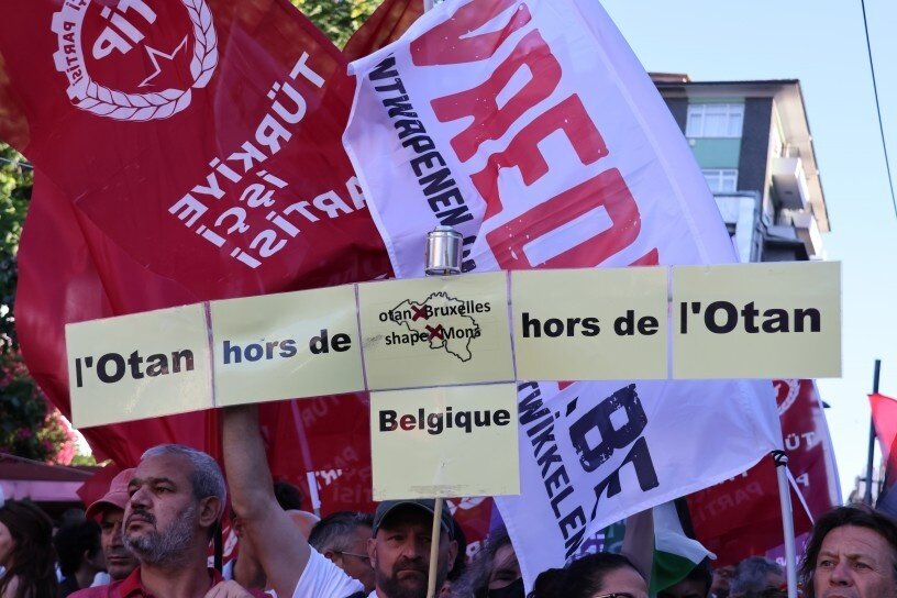 Meşa protestoyê li Stenbolê;“Tirkiye divê di zûtirîn dem de ji NATO derkeve / Bingehên NATO li Tirkiyê bên girtin” + vîdyo û wêneyan