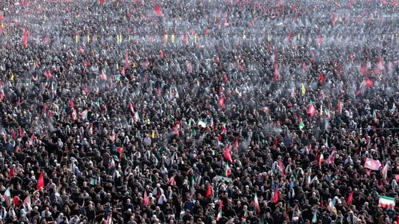 Al Mayadeen: Milyonların katıldığı cenaze töreni İran'dan dünyaya güçlü siyasi mesaj verdi